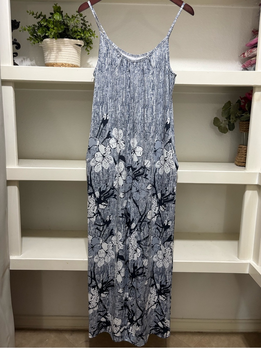 Source Unknown Blue and White Floral Spaghetti-Strap Maxi Jumpsuit